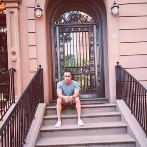 Meet your Posher, Reynolds